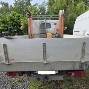 foto 3.5t 6sitz 3.4x2m pritsche 96kW 2.5D Nissan Cabstar 3513