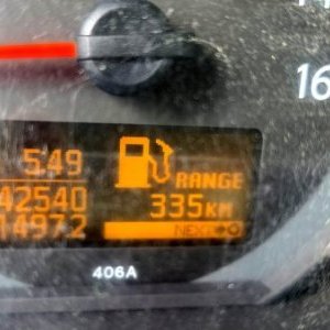 foto 3.5t 6sitz 3.4x2m pritsche 96kW 2.5D Nissan Cabstar 3513