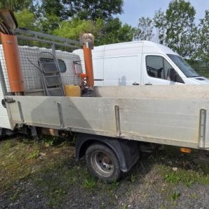 foto 3.5t 6sitz 3.4x2m pritsche 96kW 2.5D Nissan Cabstar 3513