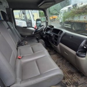 foto 3.5t 6sitz 3.4x2m pritsche 96kW 2.5D Nissan Cabstar 3513