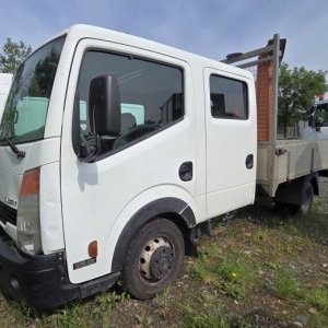 foto 3.5t 6sitz pritsche 96kW 2.5D Nissan Cabstar 3513