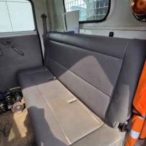 foto 3.5t 6sitz pritsche 96kW 2.5D Nissan Cabstar 3513