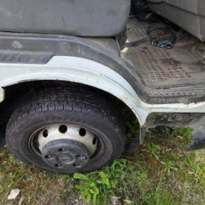 foto 3.5t 6sitz pritsche 96kW 2.5D Nissan Cabstar 3513